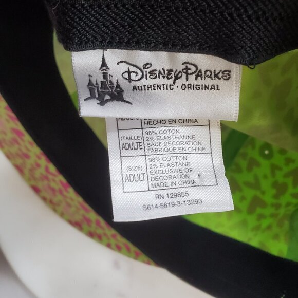 DISNEY Parks‎ Baseball Cap Green Pink Hearts Mickey Mouse Adult Size Stretch Fit - Picture 2 of 8